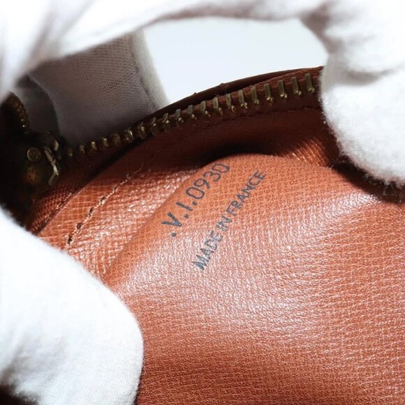 LOUIS VUITTON Epi Jeune FilleMM Shoulder Bag Brown - Picture 13 of 16